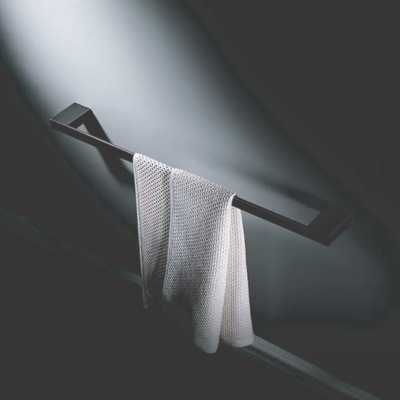 600MM SINGLE TOWEL BAR (CHROMED BLACK)